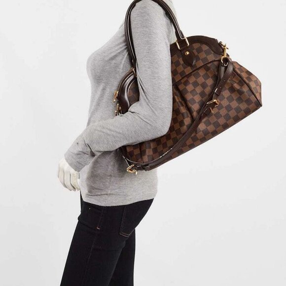 Louis Vuitton Damier Canvas Trevi PM Bag - Picture 2 of 12